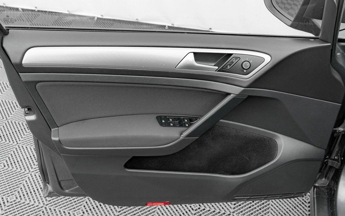 Volkswagen Golf cena 69900 przebieg: 60098, rok produkcji 2019 z Annopol małe 667